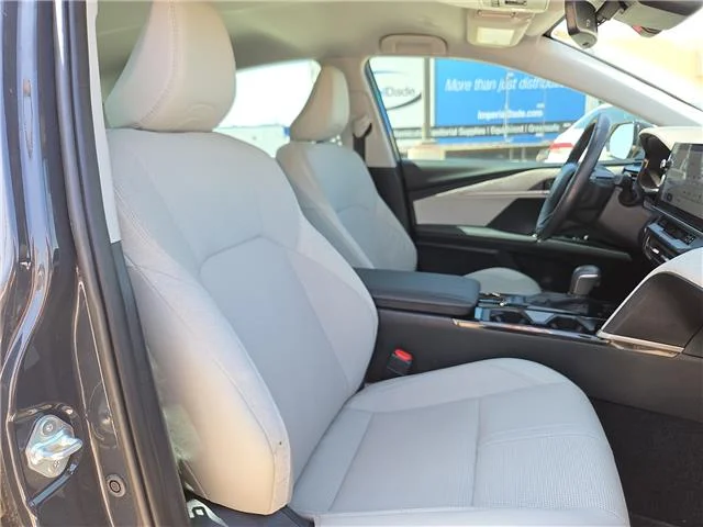 Used 2025 Heavy Metal Toyota XLE image 8