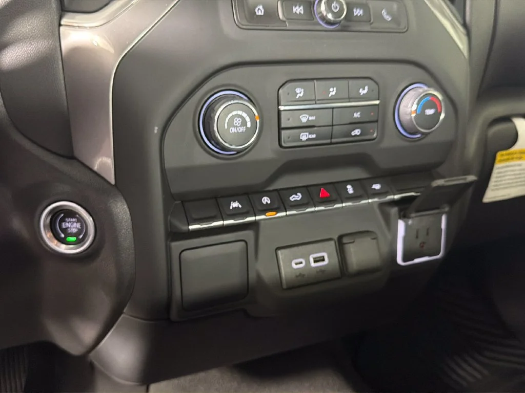 2024 Chevrolet Silverado 1500 Custom - Photo 23