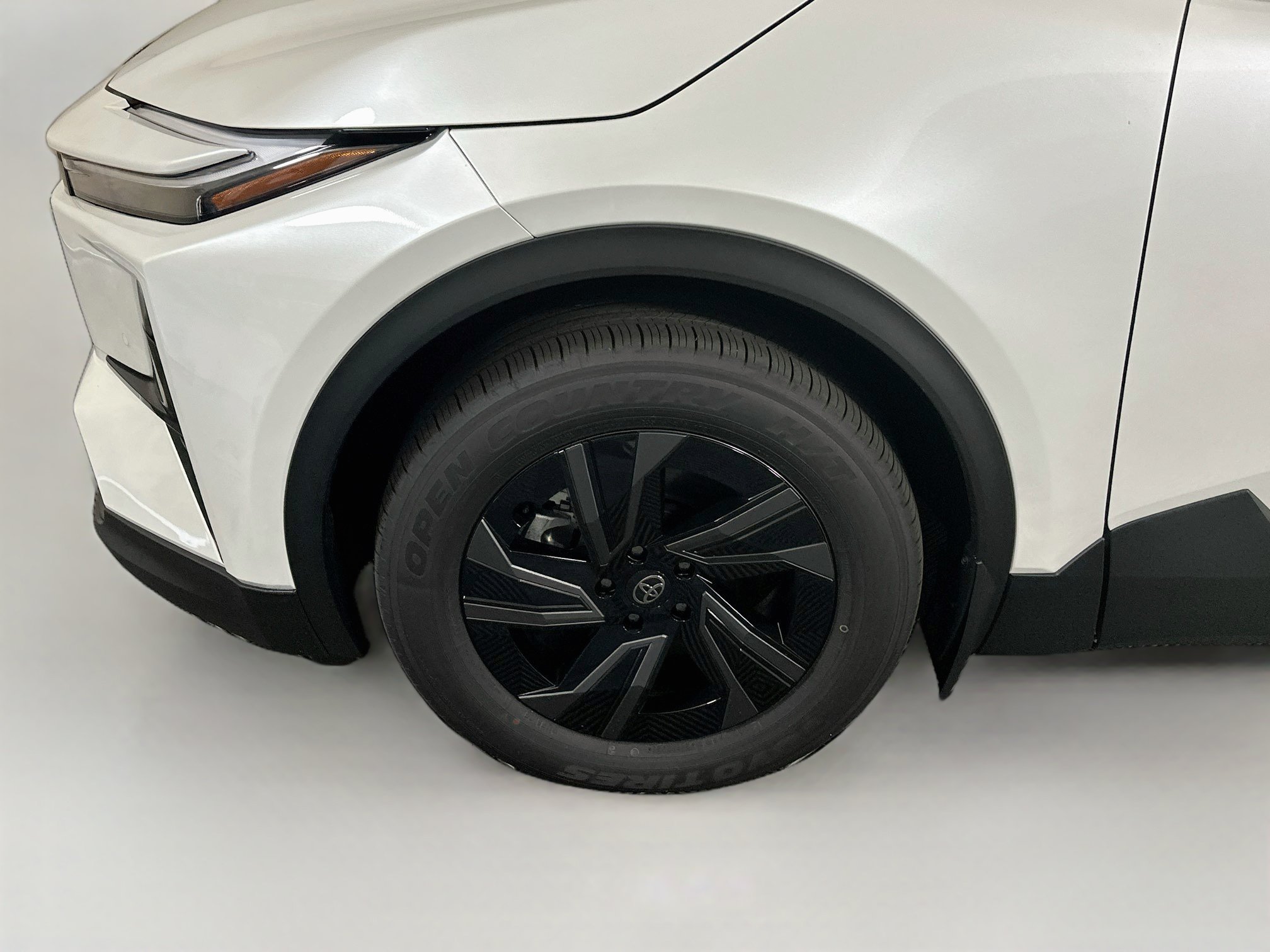New 2026 Wind Chill Pearl Toyota SE image 11