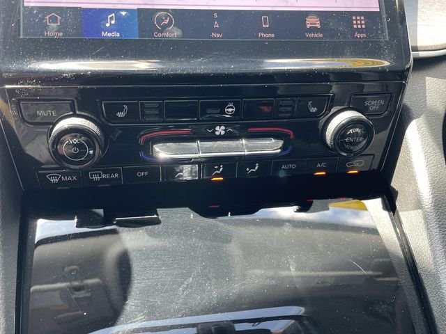 Used 2022 Red Jeep Limited image 30