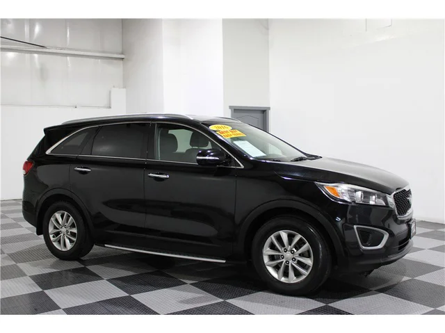 2016 Kia Sorento LX