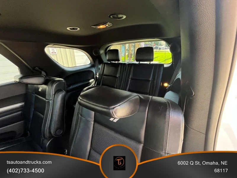 Used 2019 White Dodge R/T Sport Utility 4D image 24