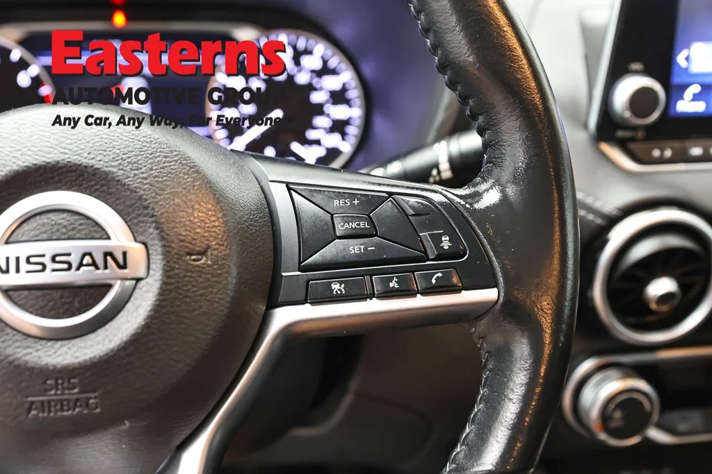 Used 2022 Silver Nissan SV image 15