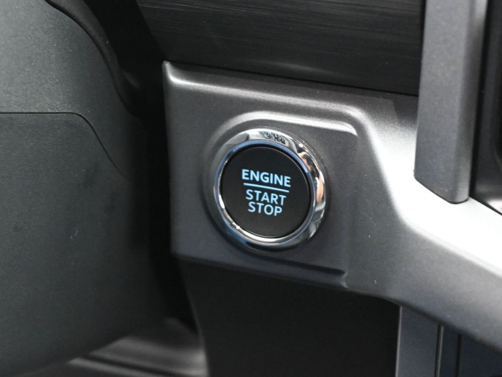 New 2026 Blue Ford XLT image 13