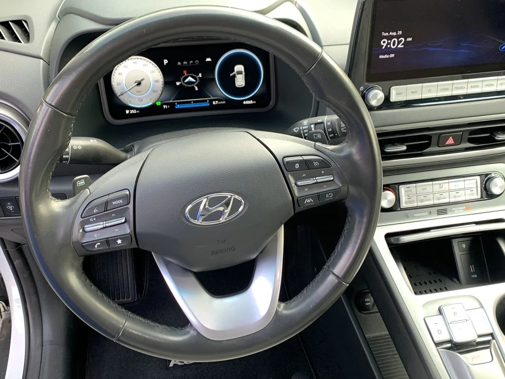 Certified Used 2023 Lunar White Hyundai SEL image 22