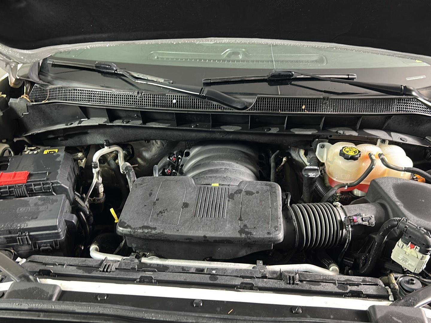 Used 2021 Summit White Chevrolet LT Trail Boss image 12