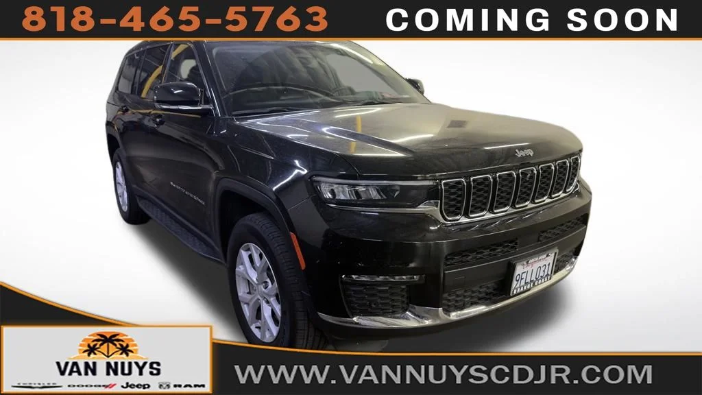 Used 2023 Black Jeep Limited image 1