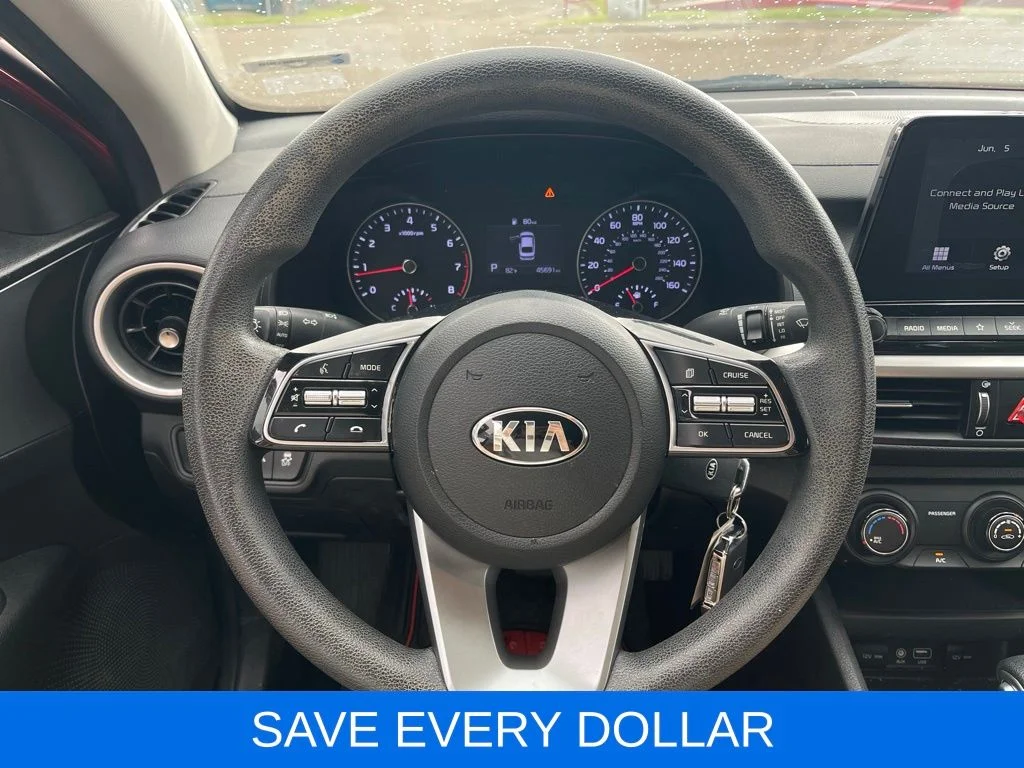 Used 2020 Red Kia LXS image 8