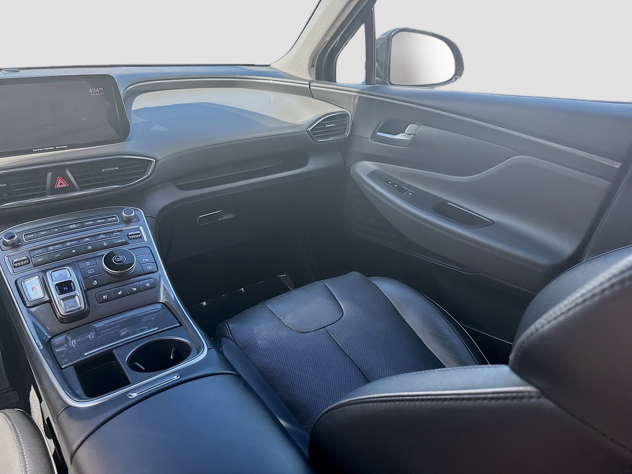 2022 Hyundai Santa Fe Limited - Photo 19