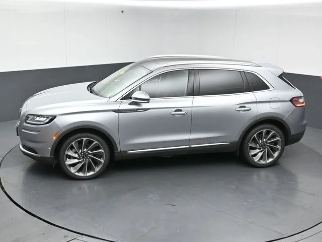 Used 2022 Silver Lincoln Reserve image 42