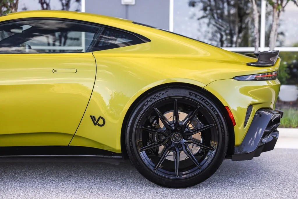 Used 2025 Yellow Aston Martin Base image 40