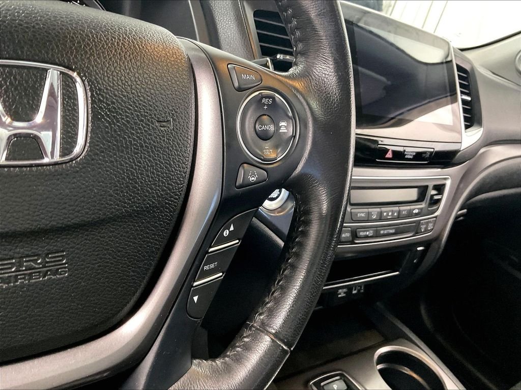 Used 2020 Brown Honda RTL image 24