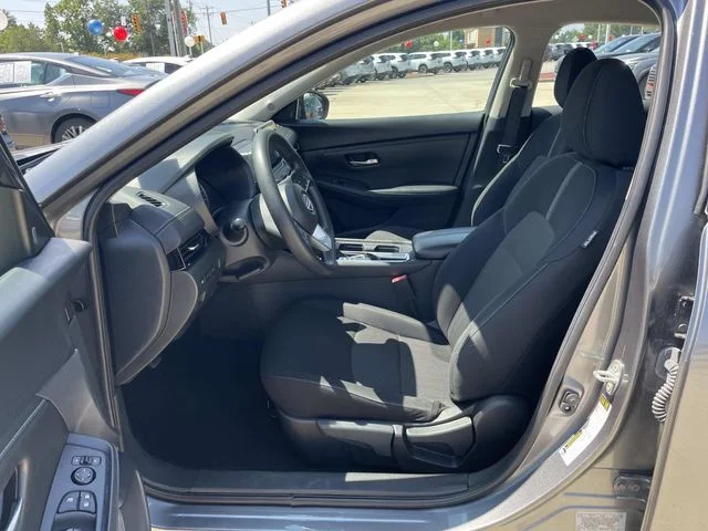 Used 2024 Gray Nissan SV image 10