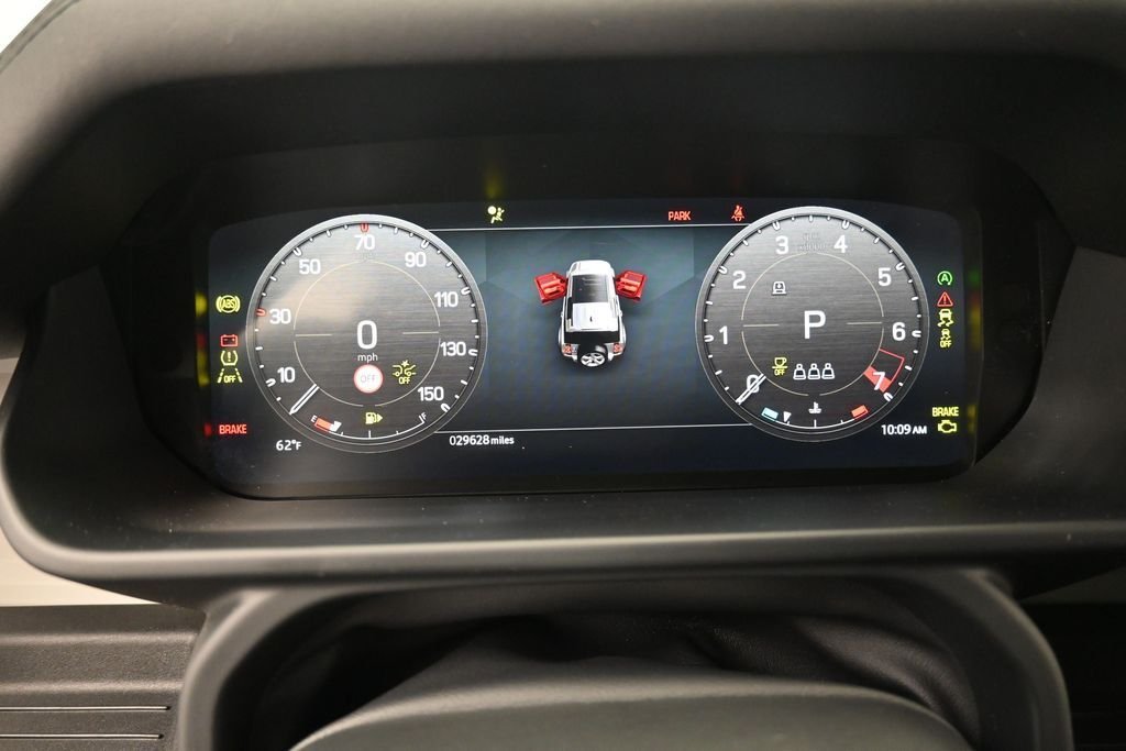 Used 2024 Fuji White Land Rover S image 13