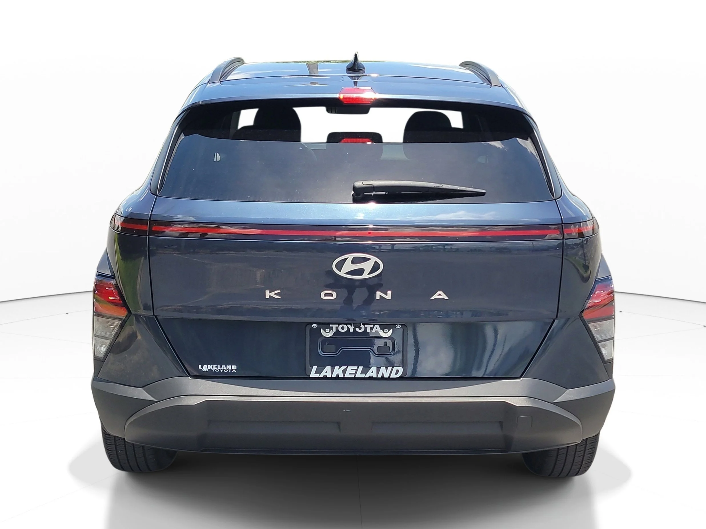 Used 2024 Denim Blue Pearl Hyundai SEL image 5