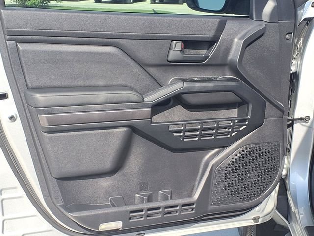 Used 2025  Toyota SR5 image 26