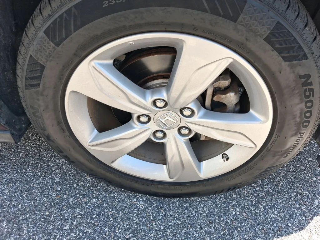 Used 2019  Honda EX image 12