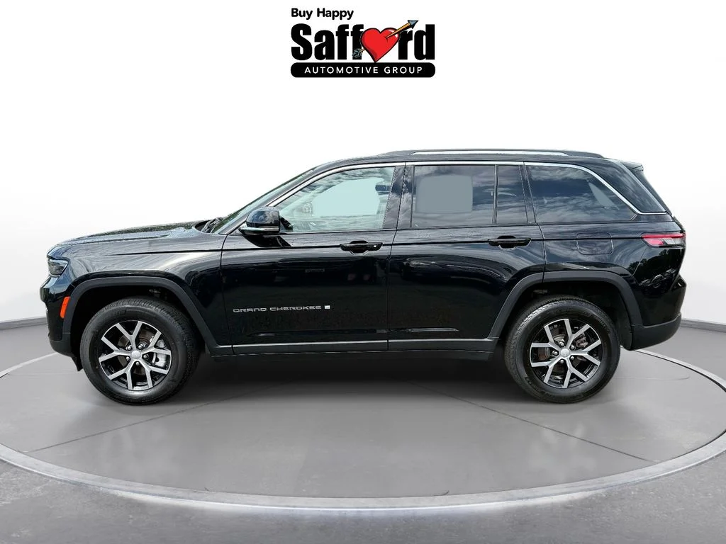Used 2023 Black Jeep Limited image 4