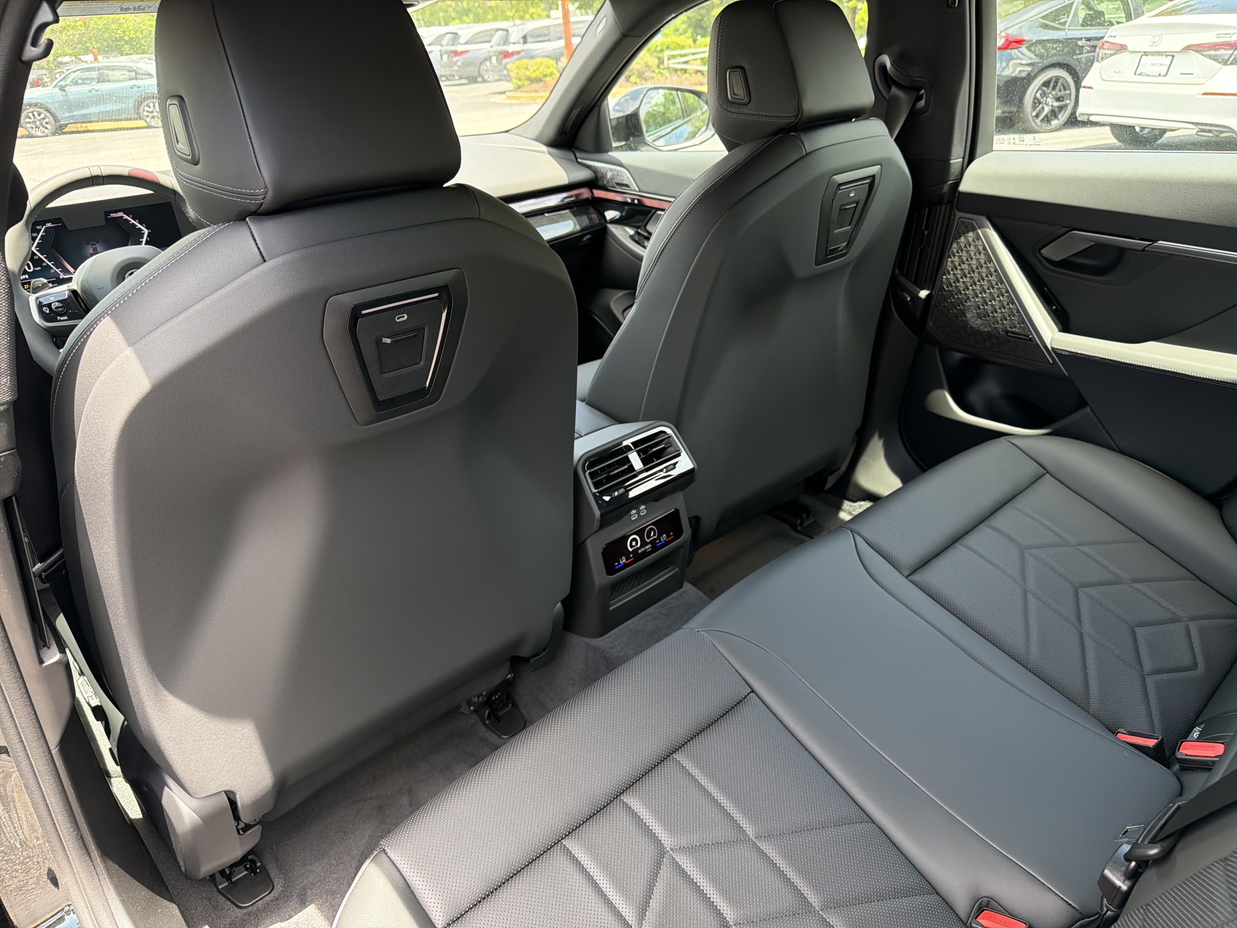 New 2027 Black Sapphire Metallic BMW 530i image 18