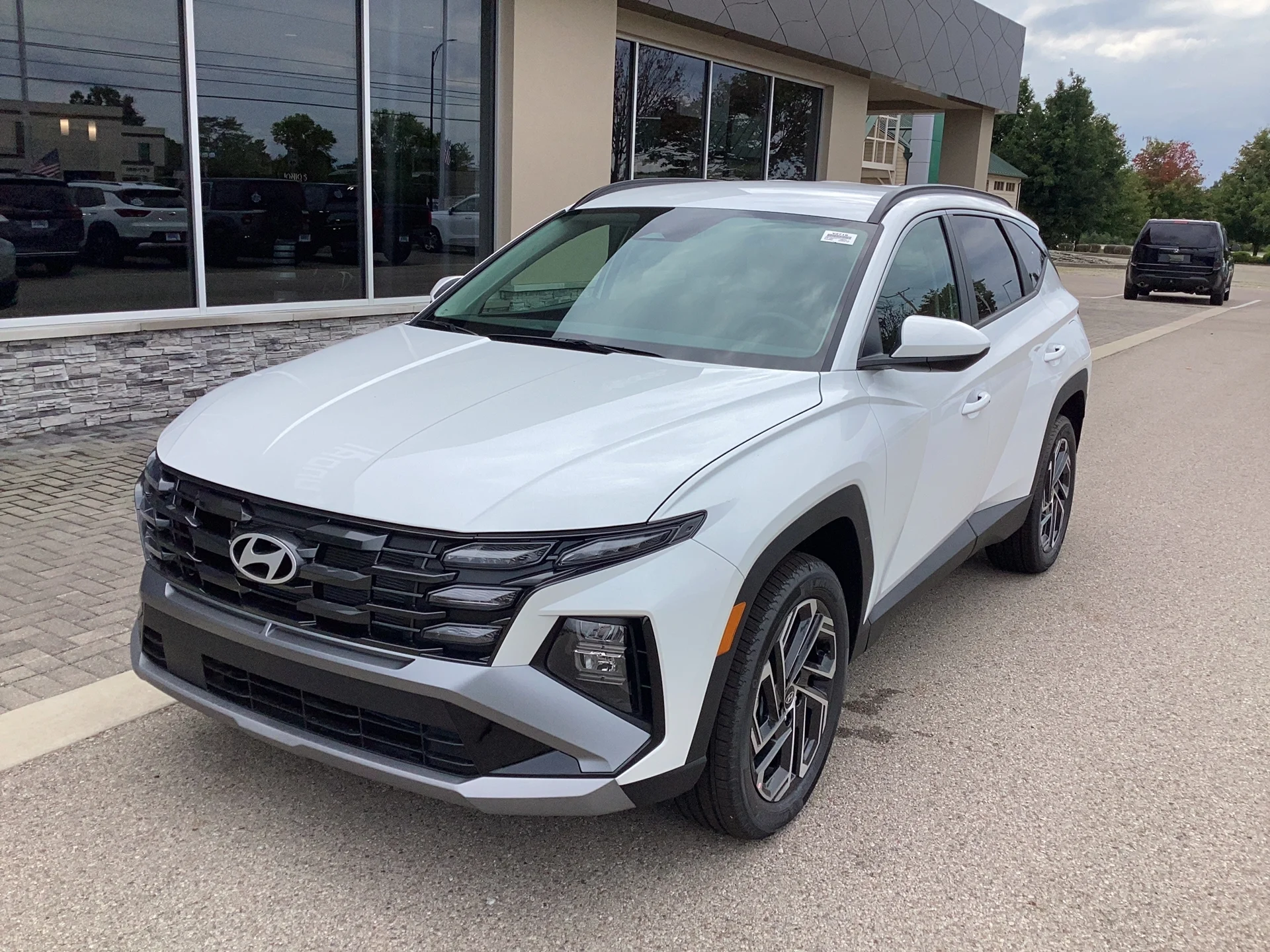 New 2026 Serenity White Pearl Hyundai SEL Plus image 1