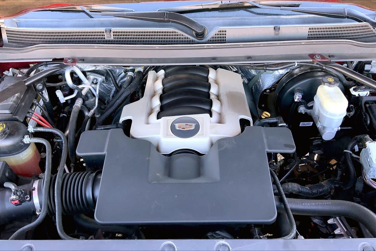 Used 2018 Red Passion Tintcoat Cadillac Premium Luxury image 30