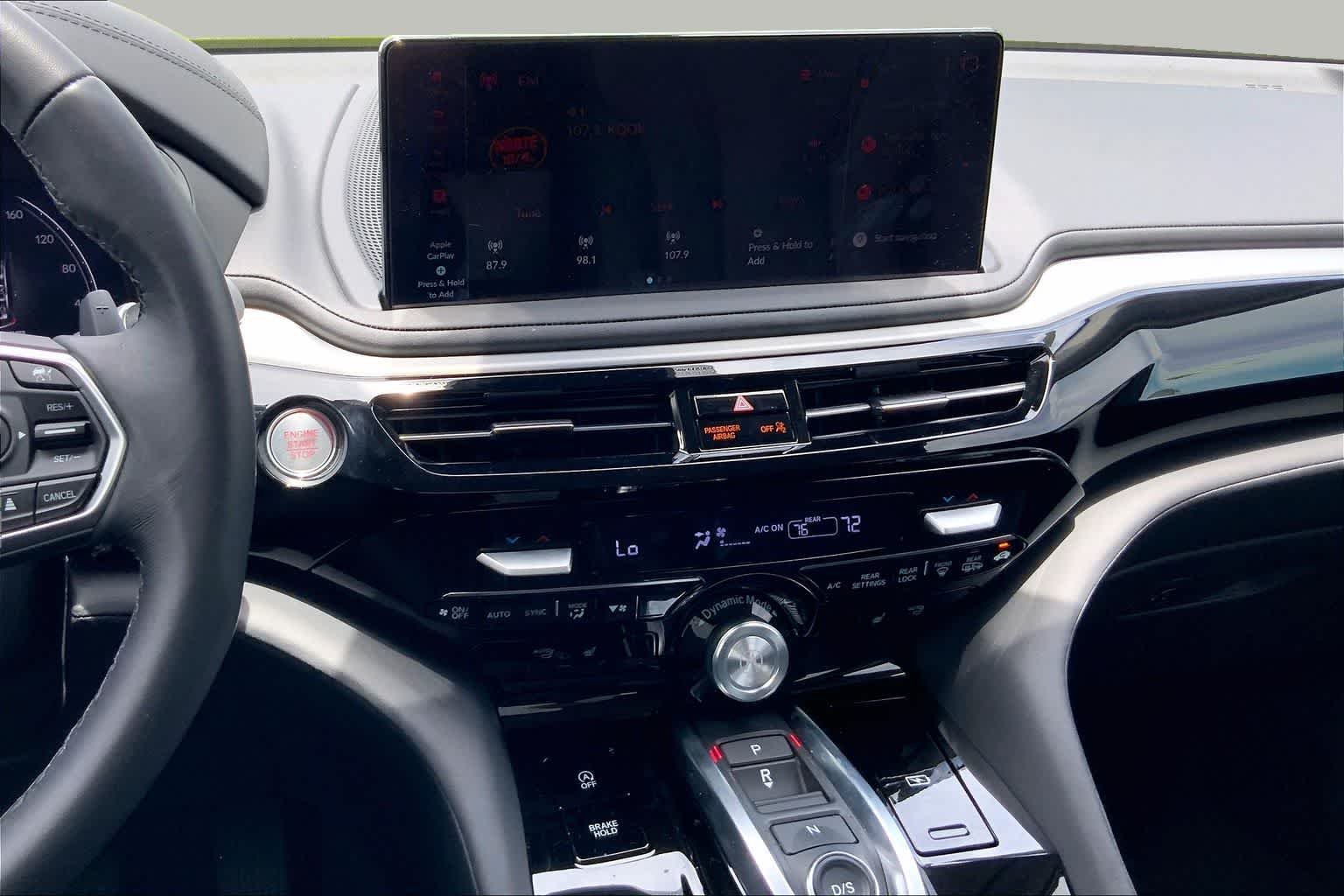 Used 2026 Platinum White Pearl Acura w/Technology Package image 7