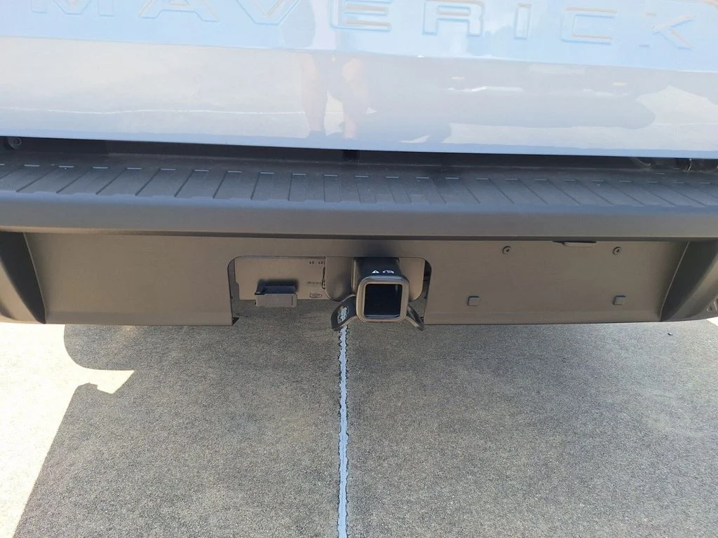 New 2026 Space White Metallic Ford XLT image 23