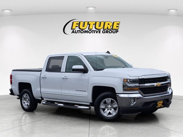 Used 2018 White Chevrolet LT image 1