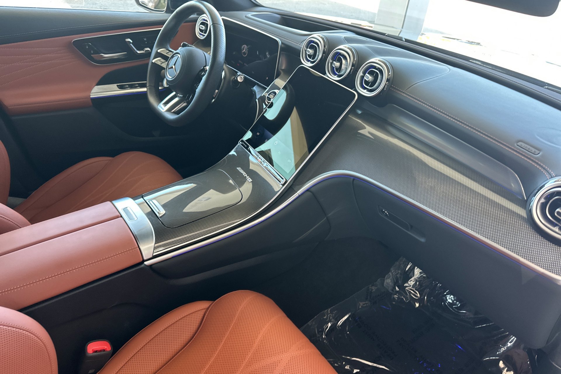 Used 2025 Graphite Grey Metallic Mercedes-Benz AMG® GLC 63 S E PERFORMANCE image 18