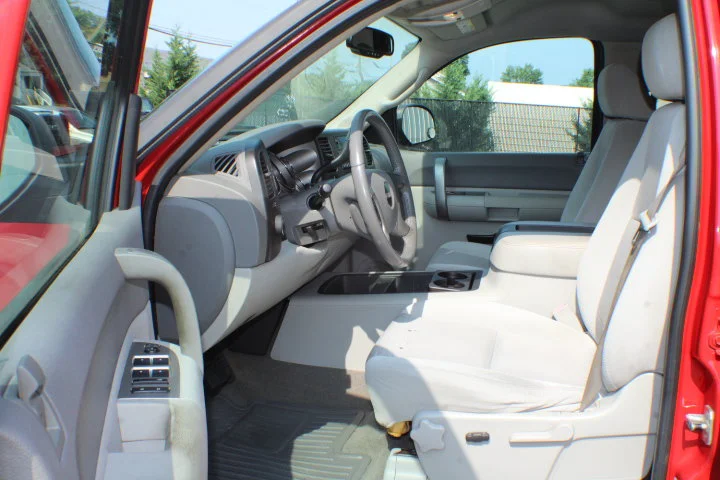 Used 2007 Fire Red GMC SLE2 image 10