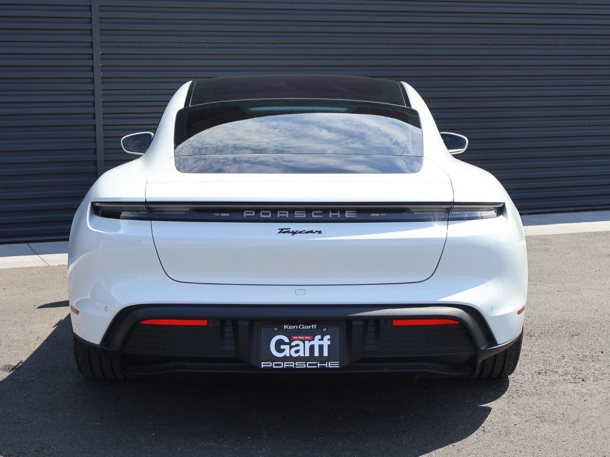 Certified Used 2025 White Porsche  image 10