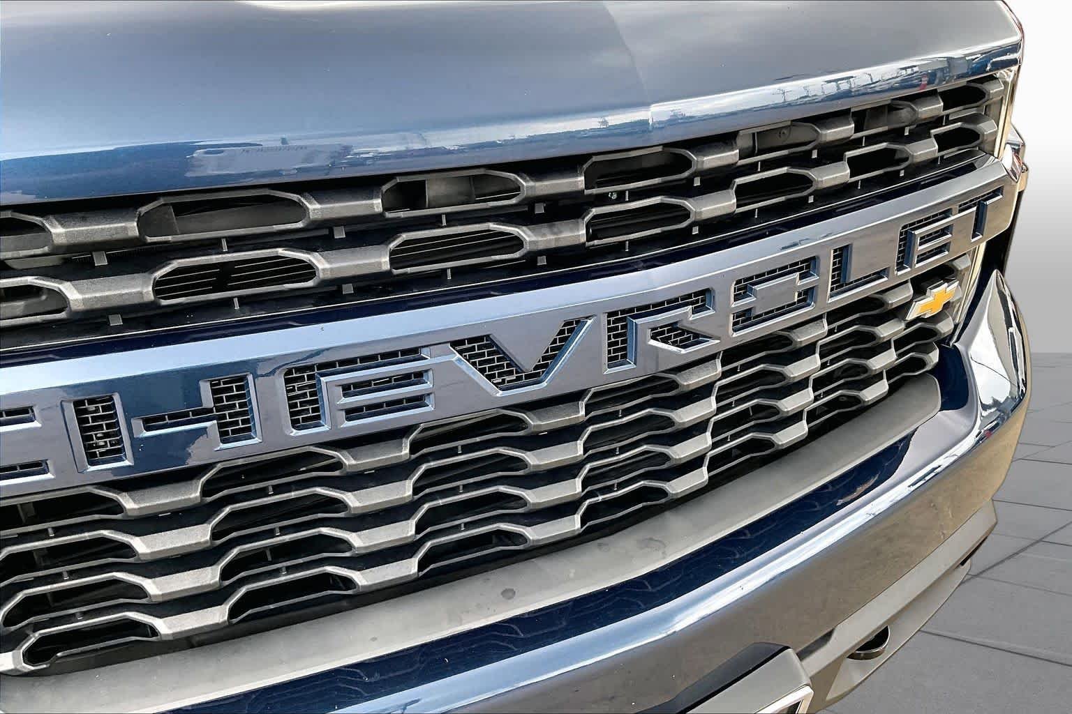 Used 2021 NORTHSKY BLUE METALLIC Chevrolet Custom image 30