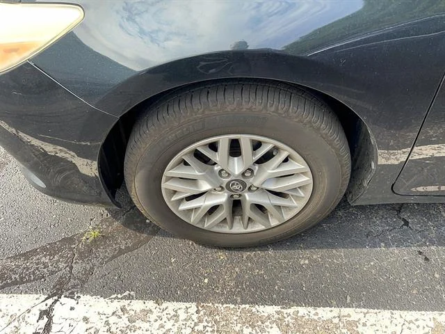 Used 2016 Cosmic Gray Mica Toyota LE image 6