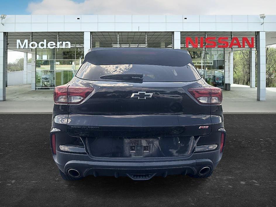Used 2022 Mosaic Black Metallic Chevrolet RS image 4