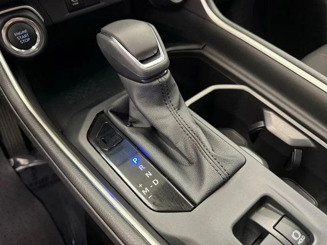 Certified Used 2025  Toyota Limited image 16