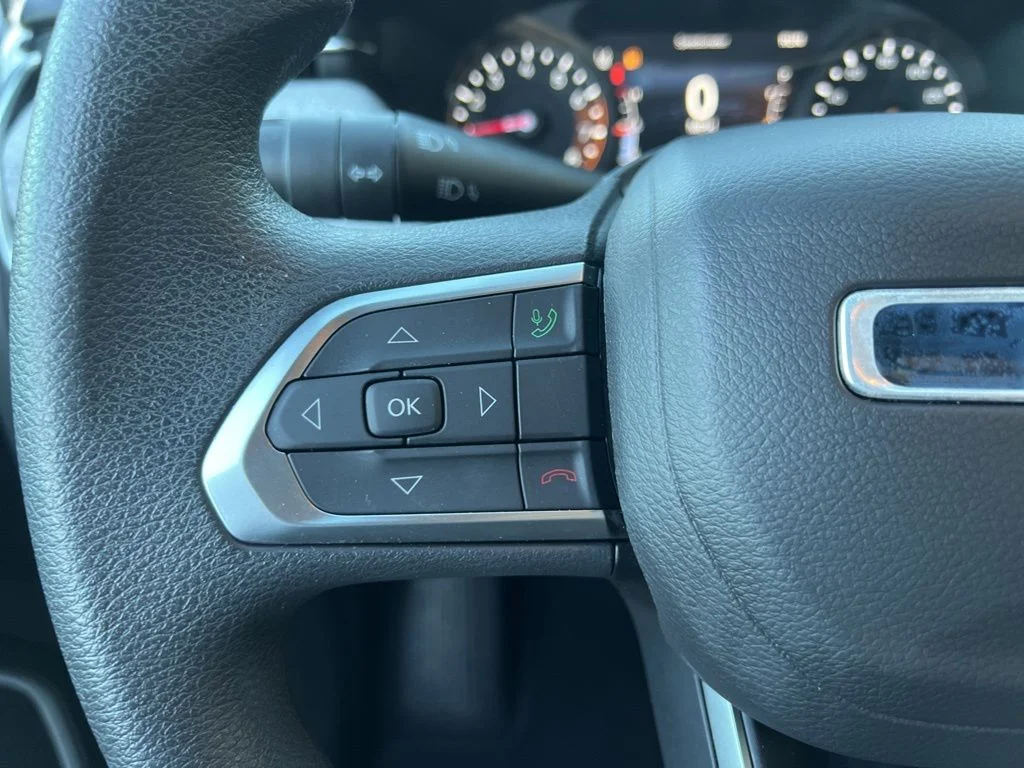 Used 2024 White Jeep Sport image 10