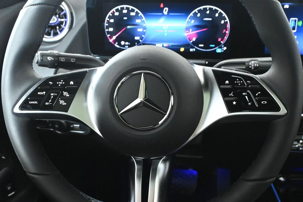 Used 2026 Black Mercedes-Benz GLA 250 image 18