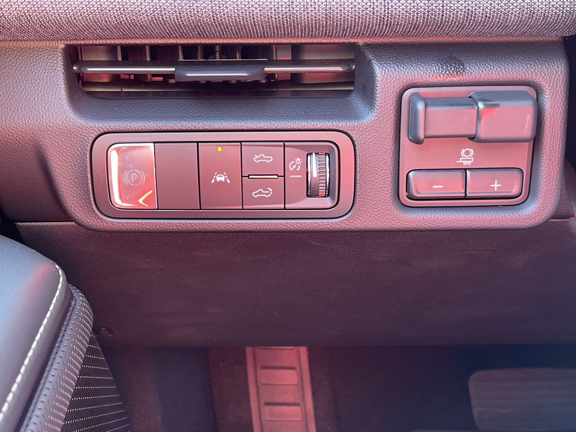 2026 GMC Sierra EV Elevation - Photo 50