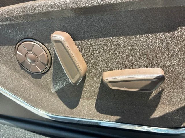 New 2026 Glacier Gray Metallic Tri-Coat Ford F-350® King Ranch® image 37