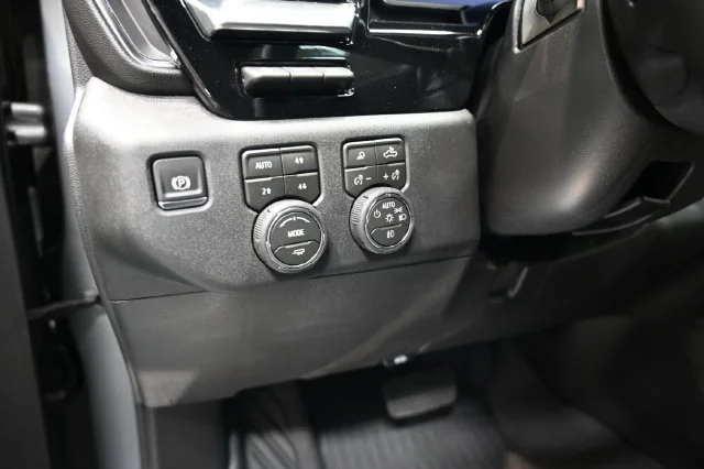 2026 Chevrolet Silverado 3500 HD LTZ - Photo 30