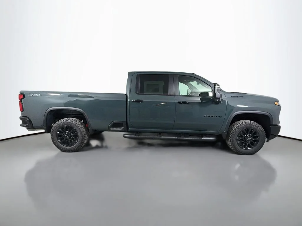 New 2026 Cypress Gray Chevrolet LT image 4