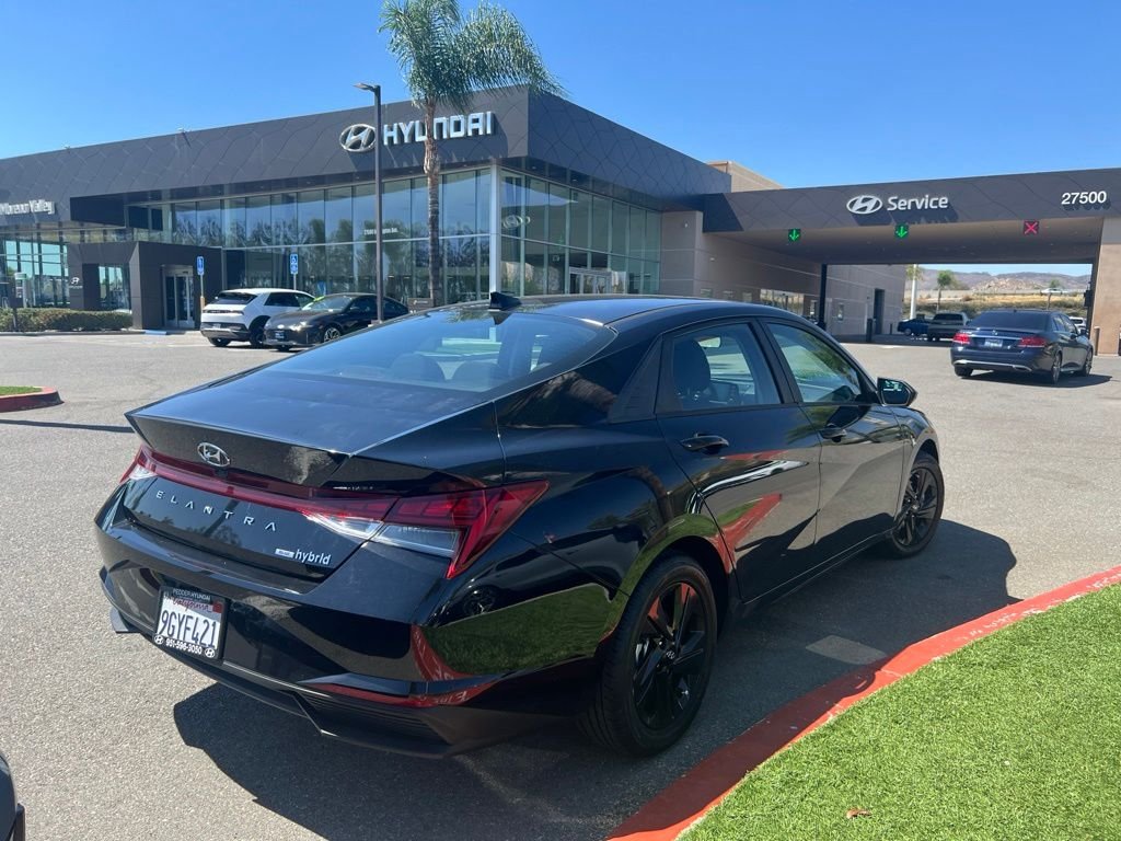 Certified Used 2023 Black Hyundai Blue image 7