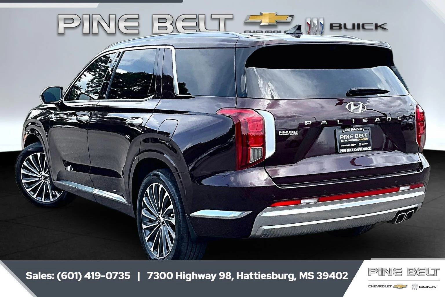 Used 2024 Sierra Burgundy Hyundai Calligraphy image 2