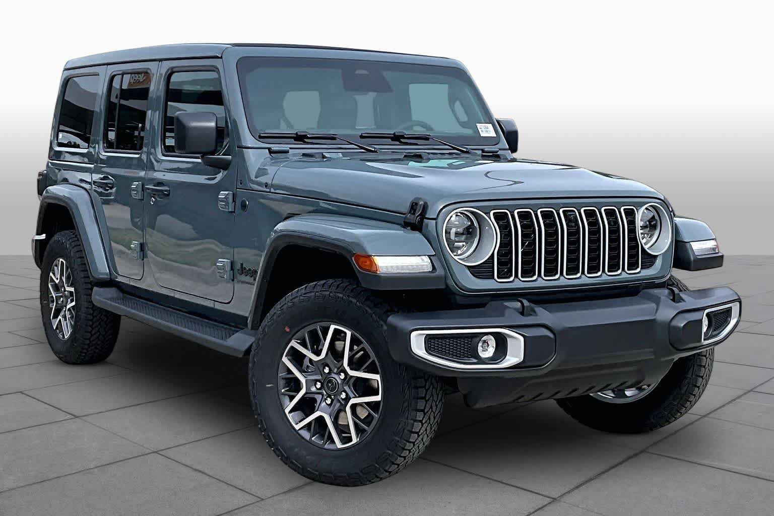 New 2026 Anvil Clear-Coat Exterior Paint Jeep Sahara image 3