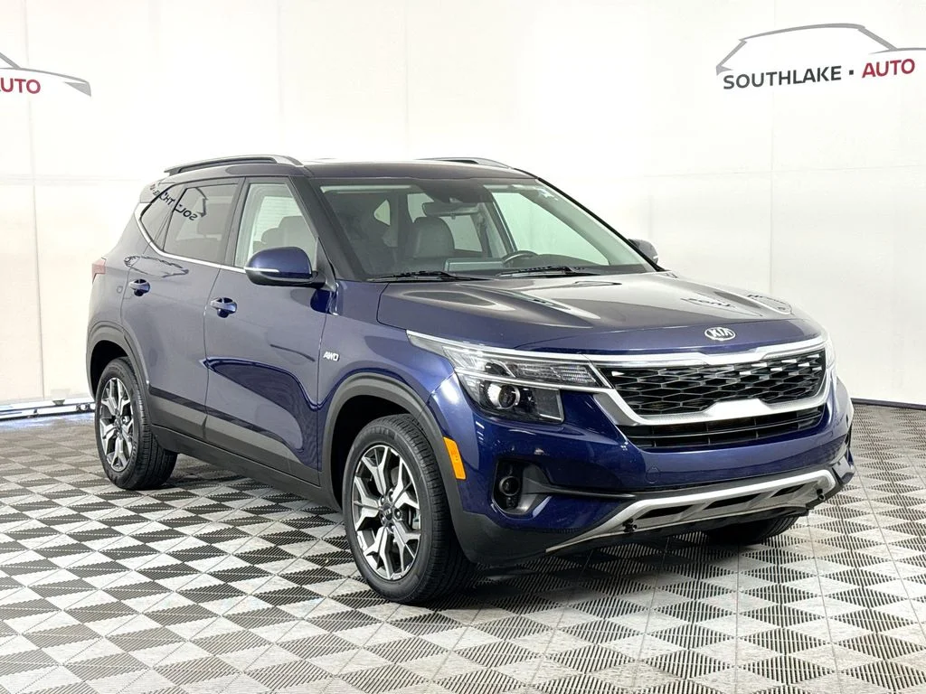 Used 2021 Blue Kia EX image 2