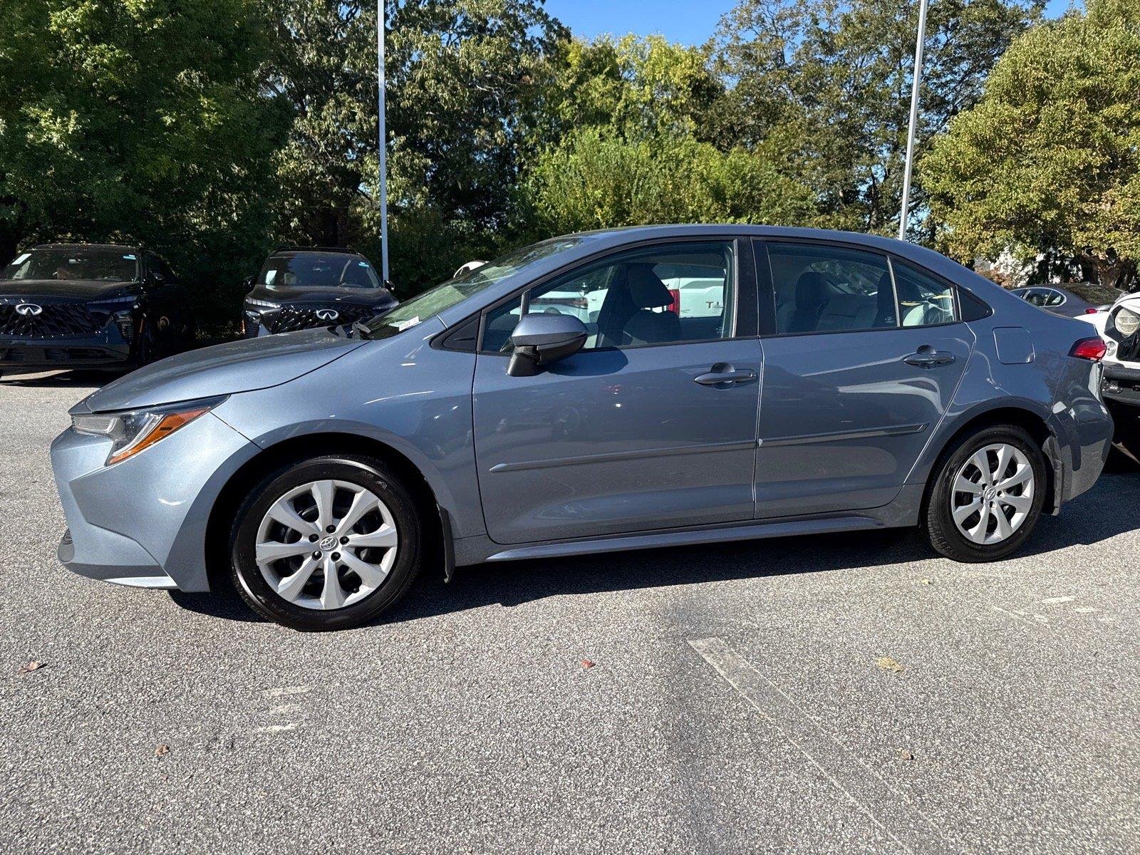 Used 2022 Celestite Toyota LE image 4