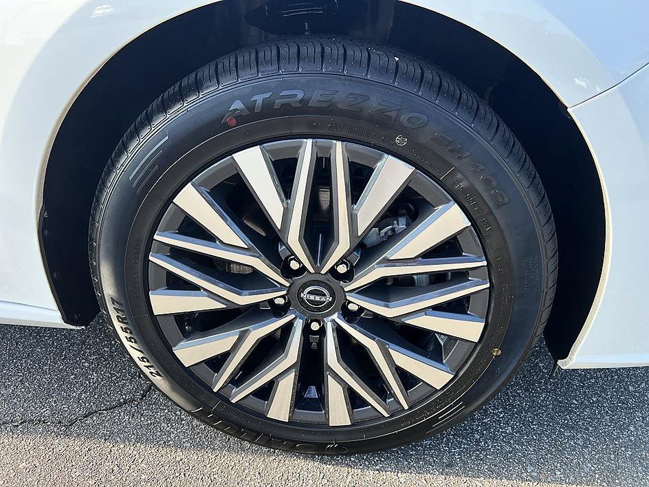 Certified Used 2025 Glacier White Nissan SV image 12