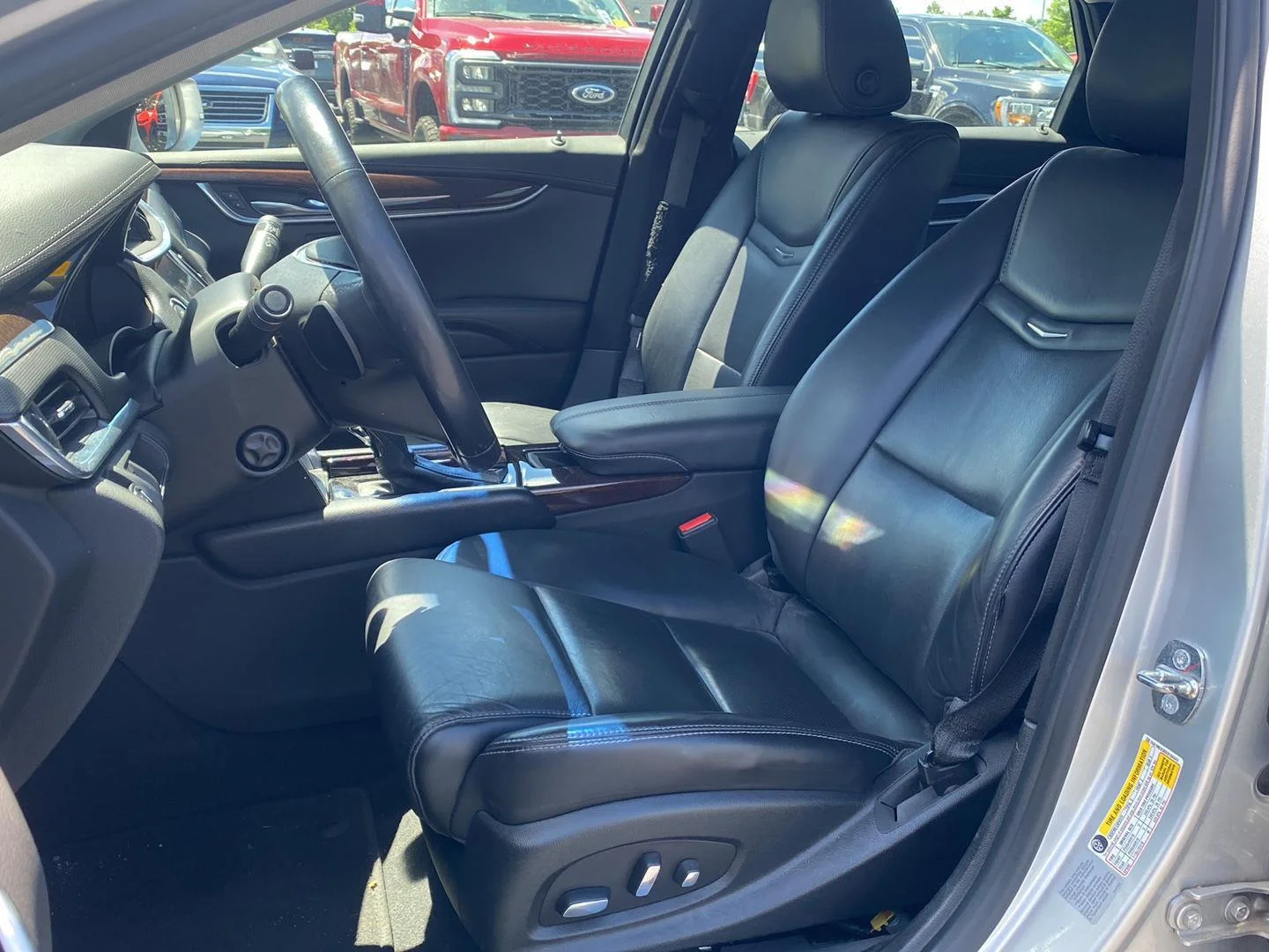 Used 2016 Cadillac XTS Luxury Collection with VIN 2G61M5S38G9184443 for sale in Getzville, NY