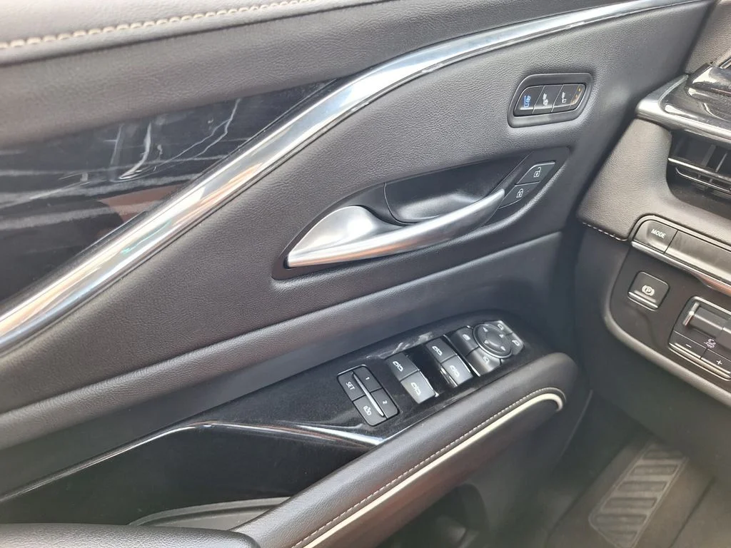 2024 Cadillac Escalade Sport - Photo 22