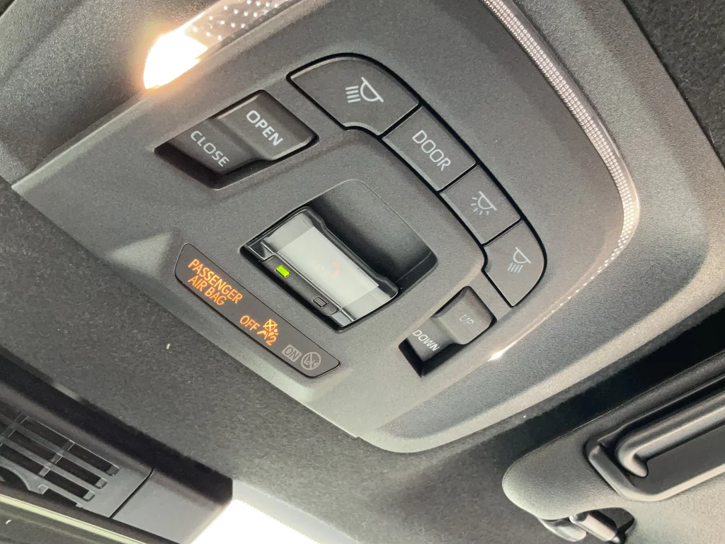 Used 2023  Toyota SE image 33